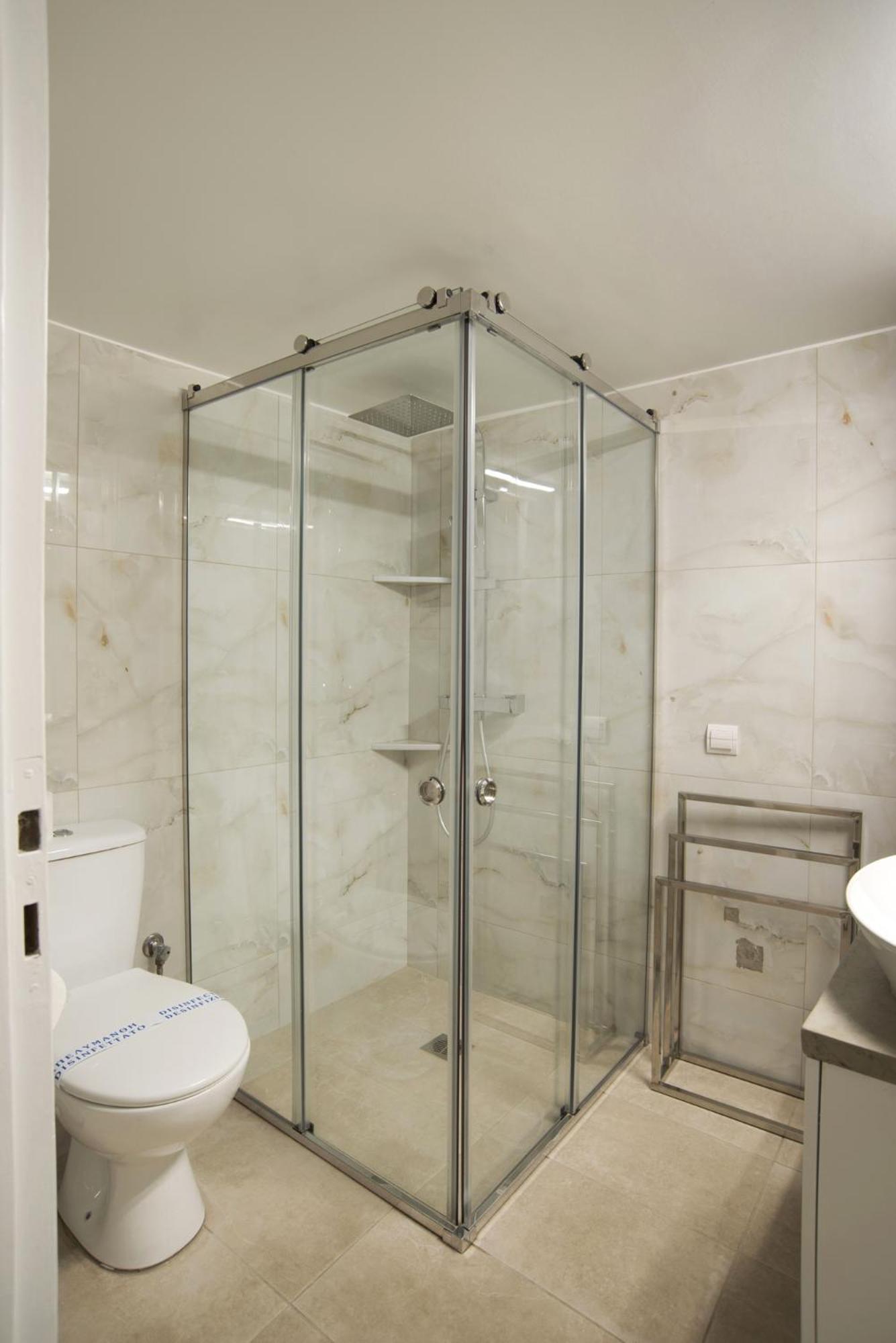 Fabis Place Athens